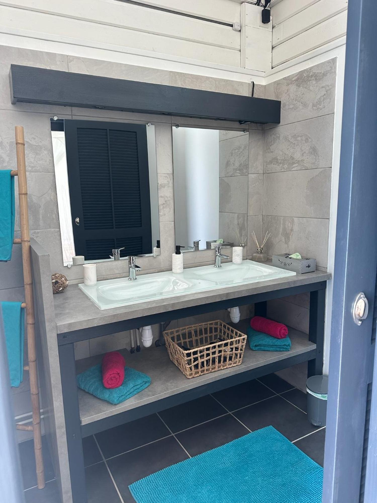 Au Bel'Vue Chez Sandrine "Gite & Chambre D'Hotes" 르 물레 외부 사진